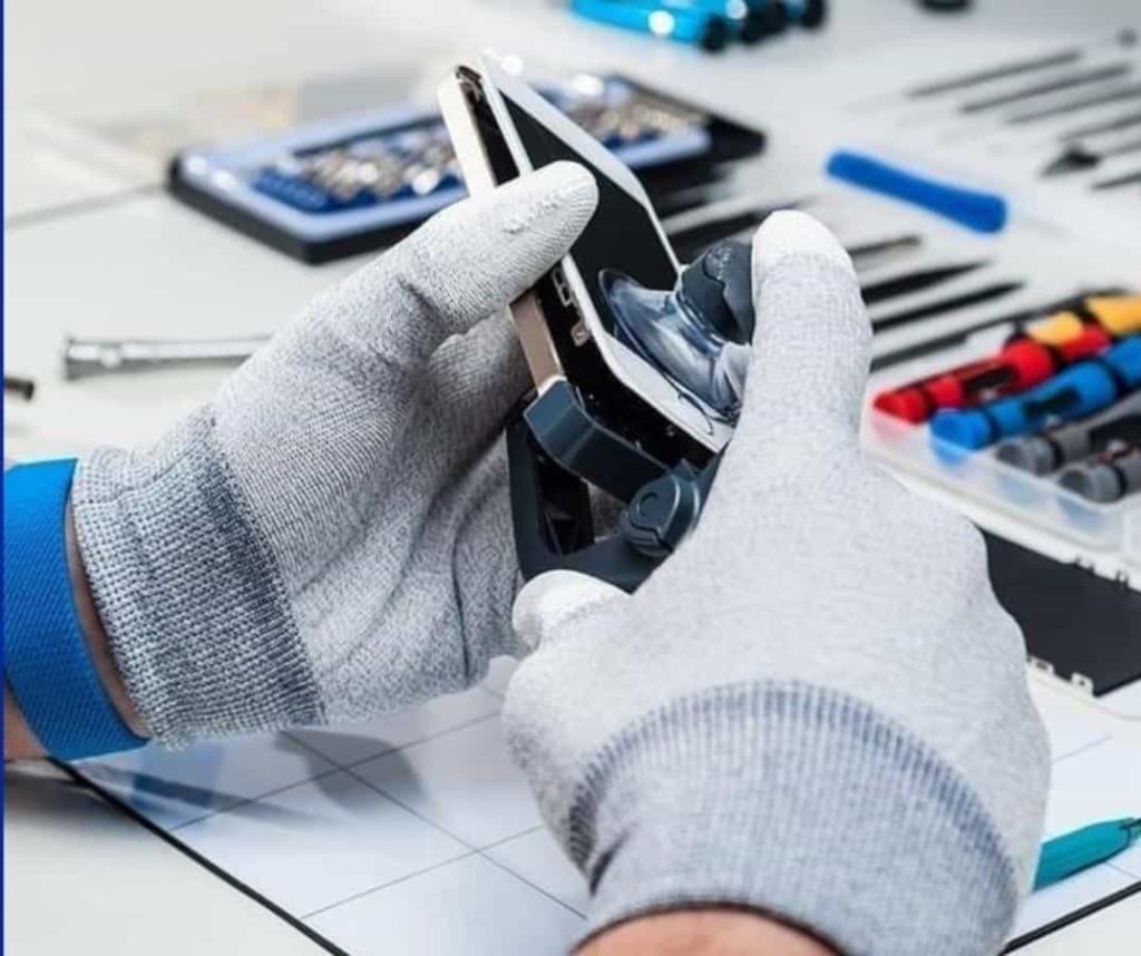 Elektrofoni Bilişim: Teknolojiye Güvenli Dokunuş
