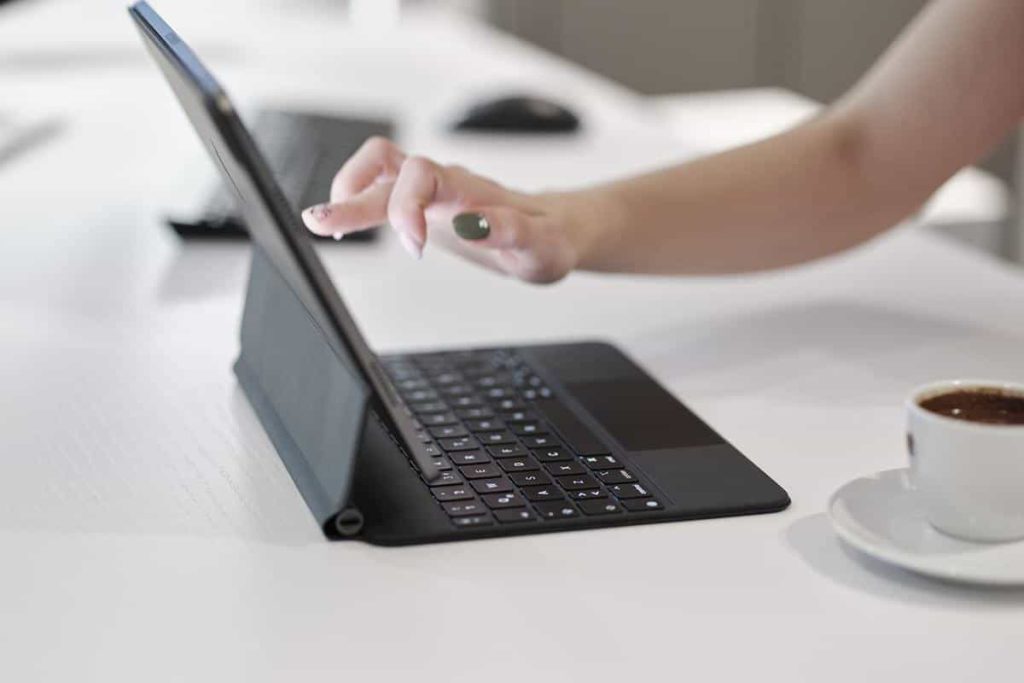 Elektrofoni Bursa: Tablet Tamirinde Güvenli Adresiniz